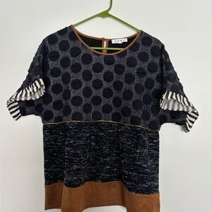 THML Navy and Tan Polka Dot Short Sleeve Top
